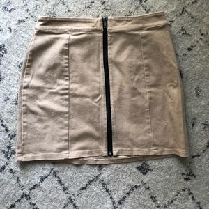 Zipper skirt